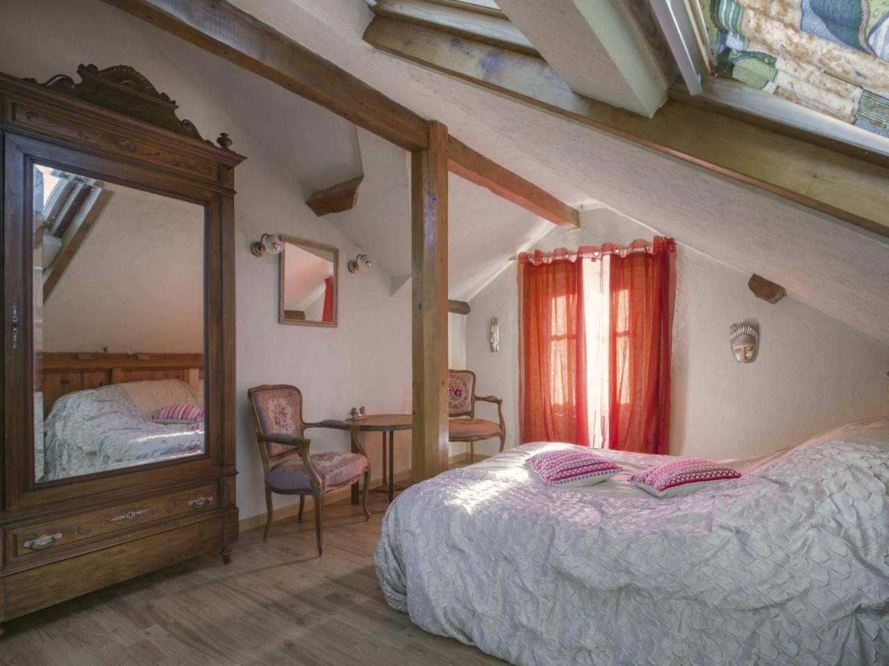Petit Chateau Laborde Habitación foto